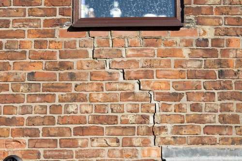 Cracked Walls Midlands & East Anglia | Subsidence Ltd