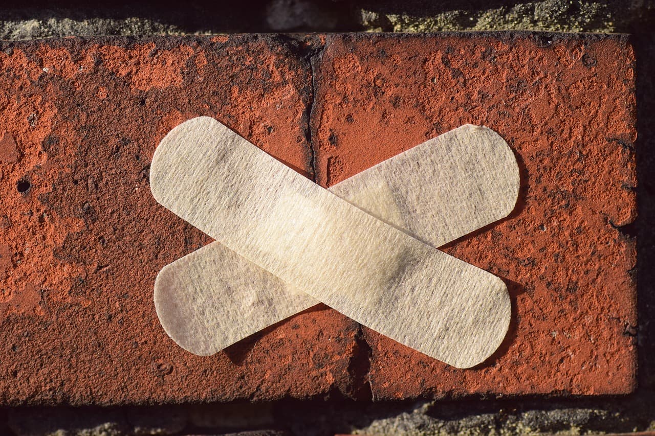 Should I be worried that wall cracks are subsidence cracks?