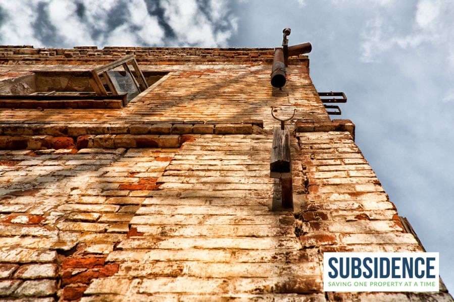 How cracked drain pipes cause cracks in walls | Subsidence Ltd